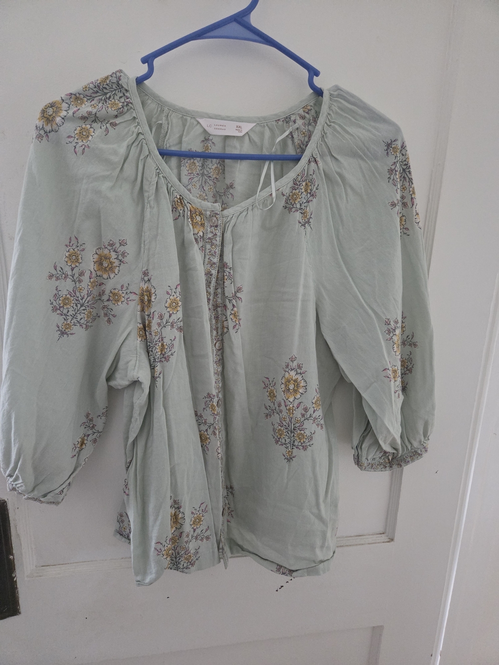 LC Lauren Conrad Light Sage Floral Peasant Top